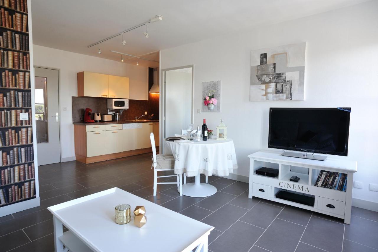 Appartement Romantique, Vue Panoramique Bassin De L'Est Honfleur Bagian luar foto
